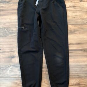 Figs women Cargo Pants in Black